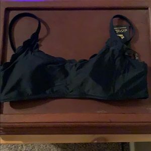 Women’s Lg. SSQueen swim top NWT